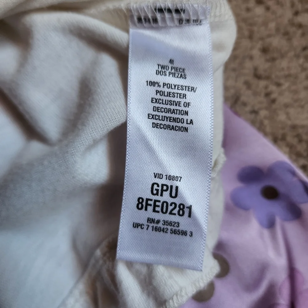 Carter's 4T pajamas